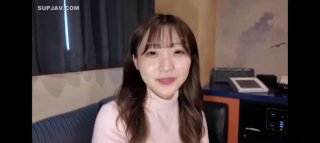 淫水多多的美人，无毛白虎逼，黑丝高跟情趣诱惑，给狼友叫爸爸，道具不停抽插骚穴